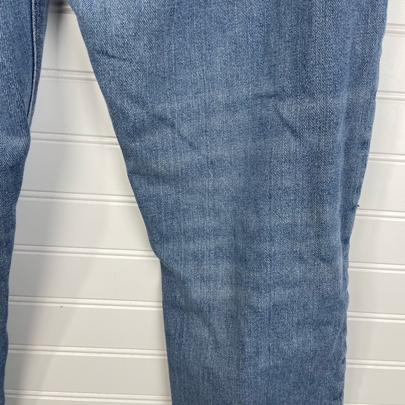 American Eagle Blue Denim Ripped Mom Jean Comfort Stretch Waistband Jeans 2 Long - Picture 4 of 14